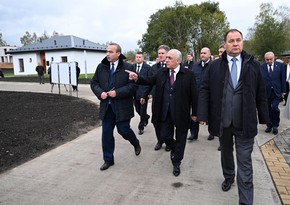 Azerbaijani PM visits low-rise residential area in Belarus