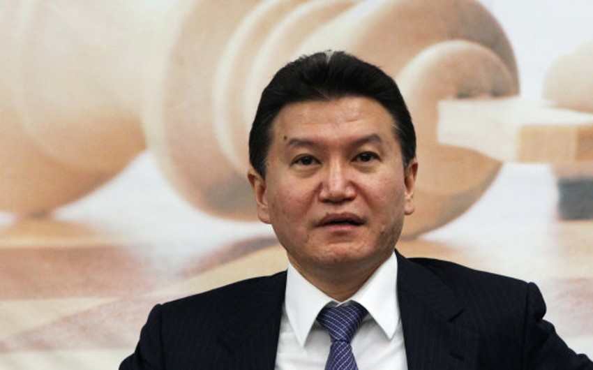 Глава FIDE Илюмжинов предложил временно приостановить свои полномочия