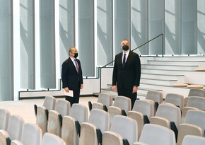 Ильхам Алиев принял участие в открытии нового здания министерства экономики