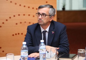 Фуад Гусейналиев: Помощь пострадавшим от взрыва - показатель политики официального Баку в отношении армян Карабаха
