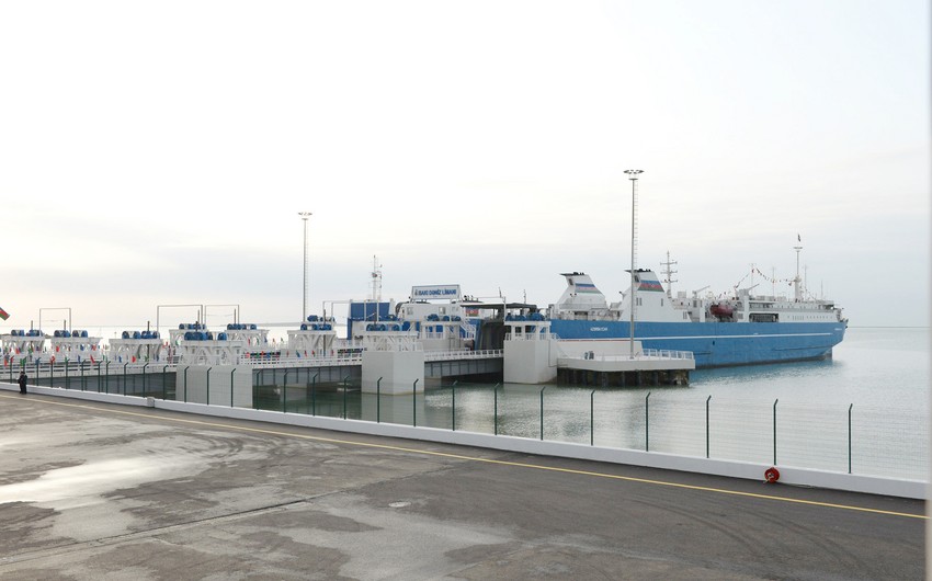 Azərbaycan limanları Xəzərdəki mövqeyini gücləndirir