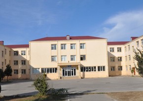 One more school in Baku shifts to online education