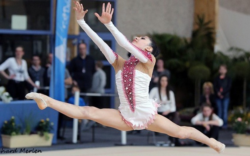 ​Azərbaycan gimnastları Rumıniyada 9 medal qazanıb
