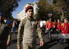 Zəfər Günü ilə əlaqədar Bakıda hərbi orkestrlərin müşayiəti ilə yürüş keçiriləcək