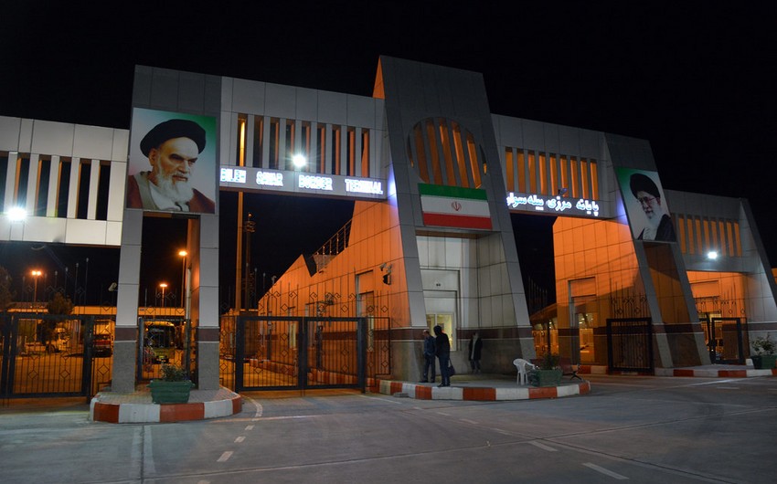 Иран закрывает сухопутную границу с соседними странами