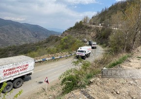 Vehicles of Russian peacekeepers pass freely on Khankandi-Lachin road