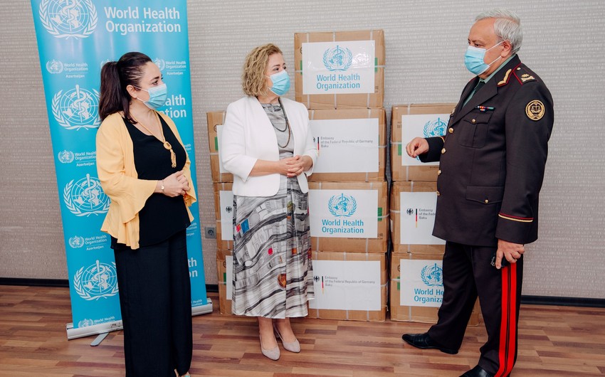 WHO donates 300,000 medical masks to Azerbaijani Justice Ministry