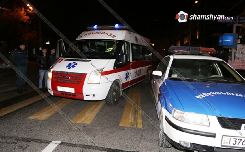 Yerevanda polis avtomobili qəzaya uğrayıb, bir zabit ölüb, biri isə yaralanıb