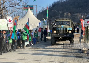 31 vehicles of Russian peacekeepers move freely on Khankandi-Lachin road