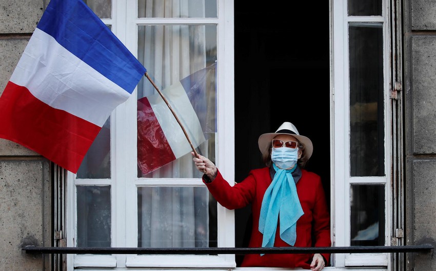 Во Франции зафиксировали рекордное число заражений коронавирусом за сутки