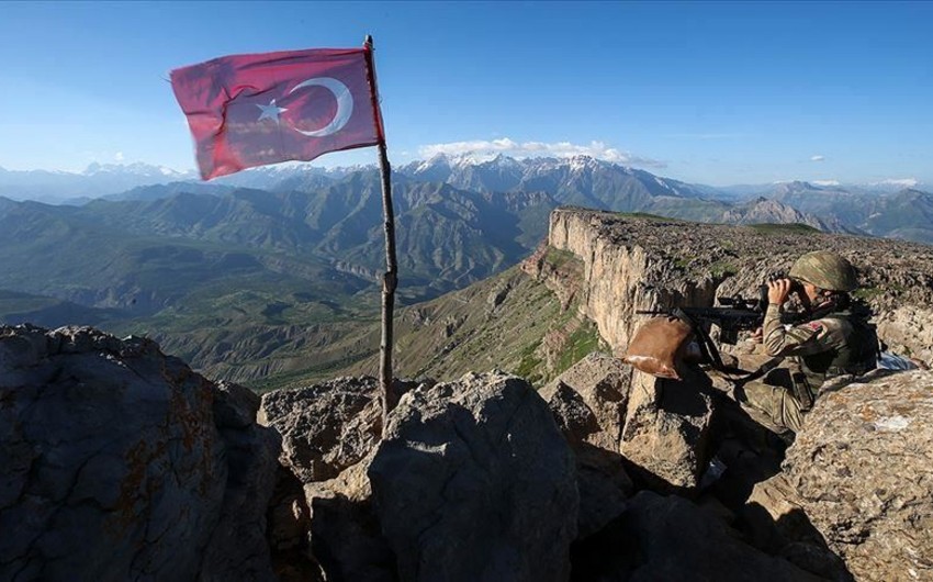 В Турции два террориста из серого списка сдались властям