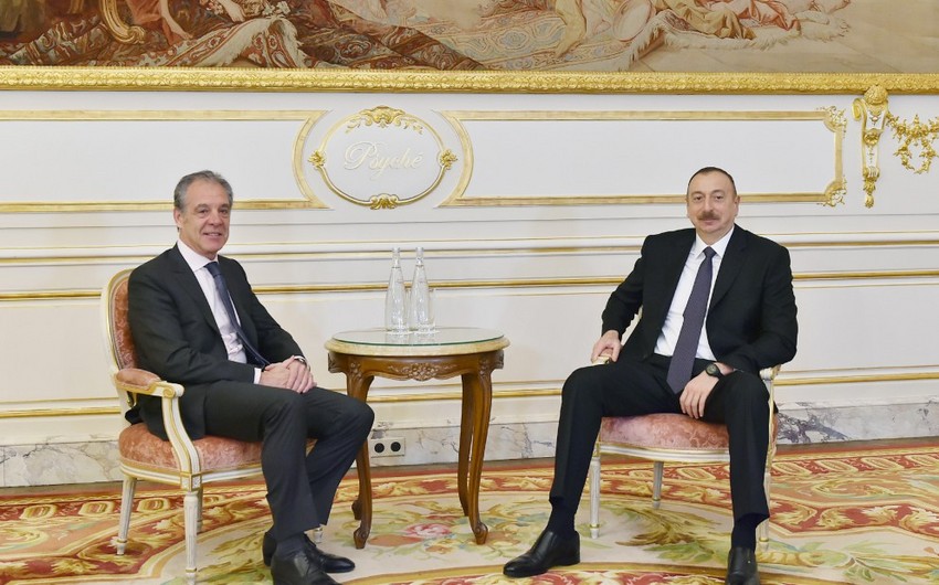 Президент Азербайджана встретился с президентами компании DCNS и группы CIFAL