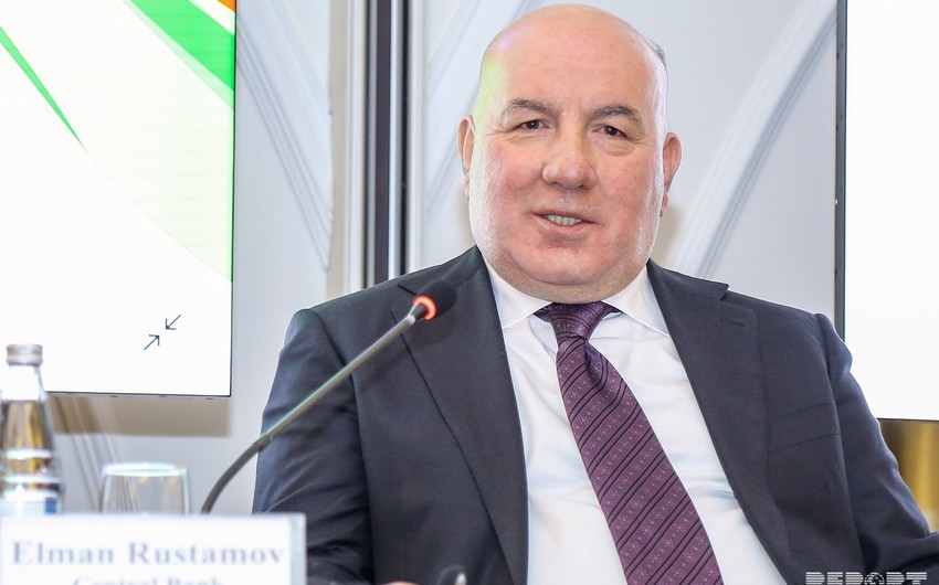 Elman Rüstəmov: “Revalvasiya Azərbaycan iqtisadiyyatı üçün zərərli ola bilər”