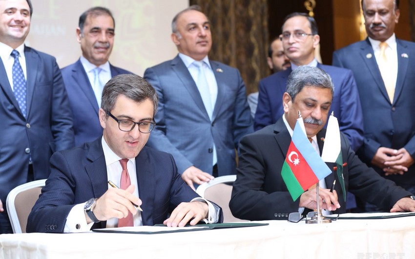 Azərbaycanla Pakistan arasında anlaşma memorandumu imzalanıb