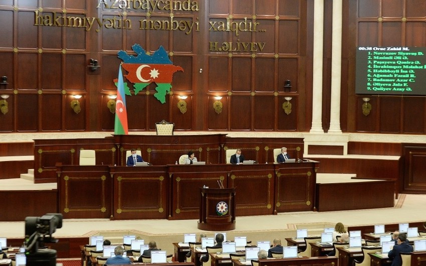 VI çağırış Milli Məclisin 12 plenar iclası keçirilib