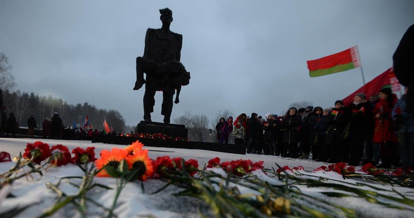 Belarusda “belarusların soyqırımının inkarı”na görə ilk həbs olub