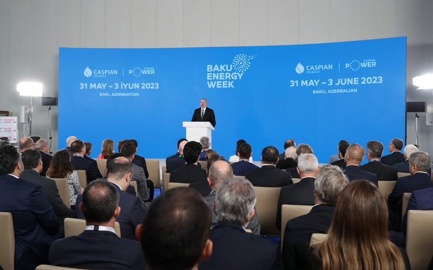 İlham Əliyev: Avropa İttifaqı ilə Azərbaycan arasında enerji dialoqu uğurla davam edir