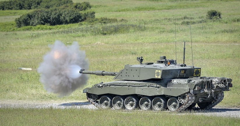 Ukrayna 300-dən çox xarici tank ala bilər