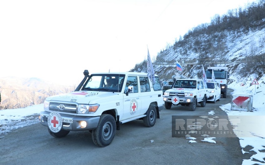 Six ICRC vehicles freely move from Khankandi to Lachin