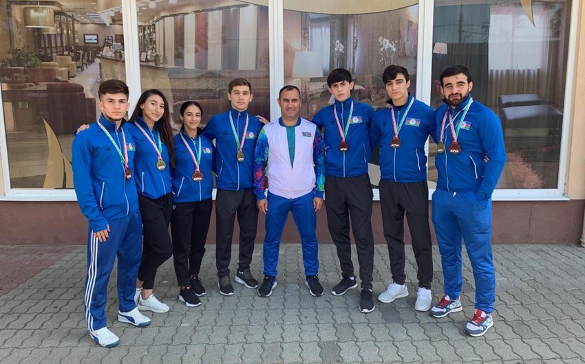 Azərbaycanın 8 karateçisi Budapeştdə medal qazanıb