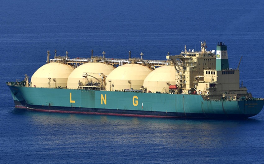В акватории стран ЕС наблюдается скопление танкеров с СПГ