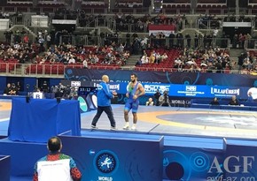 Azerbaijani freestyle wrestler makes his way to world championship final for first time in his career