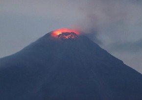 Из-за извержения вулкана на Филиппинах эвакуировали свыше 1,5 тыс. человек