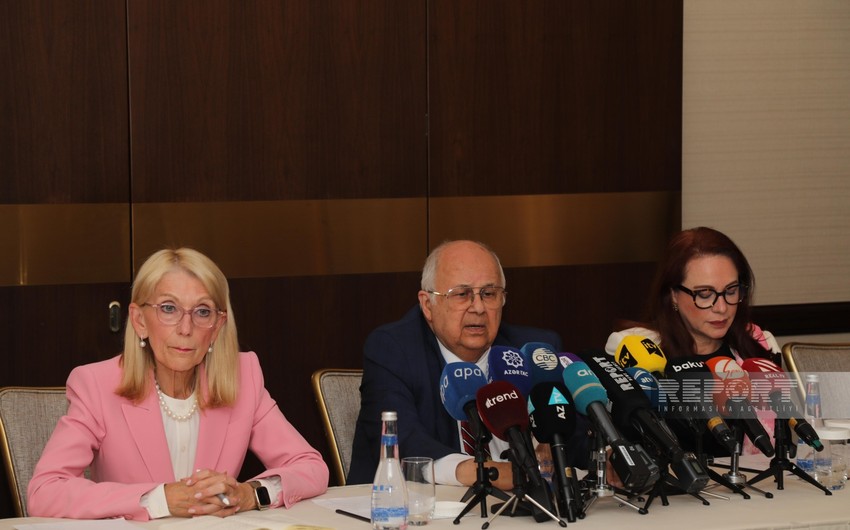 Members of Nizami Ganjavi Center call for increased funding for gender-oriented projects