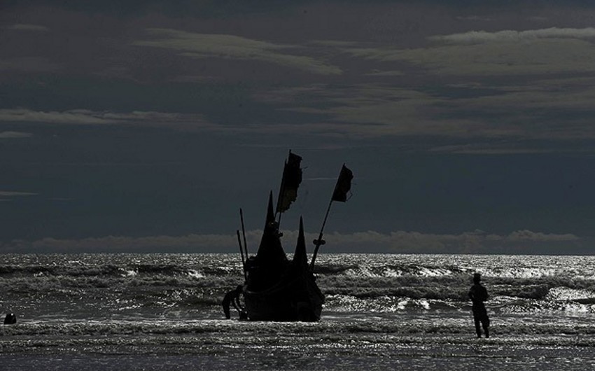 US concerned about Myanmar refugees stranded at sea