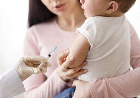 TƏBİB: Вопрос вакцинации детей обсуждается