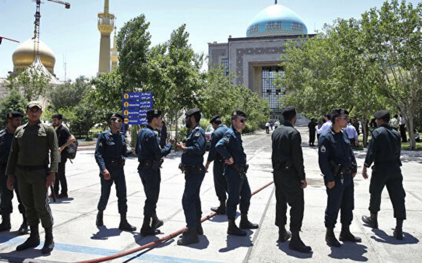 İranda etiraz aksiyaları zamanı 1 nəfər ölüb - YENİLƏNİB