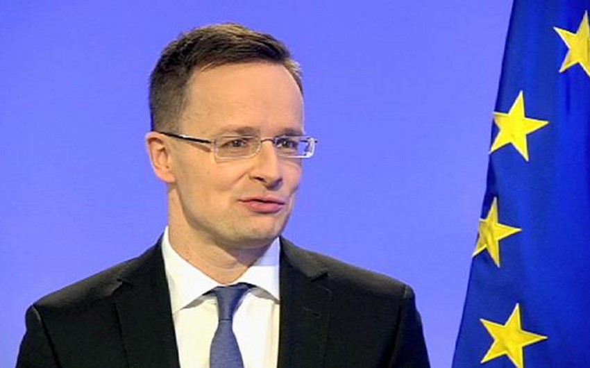 Hungarian Foreign Minister to visit Azerbaijan