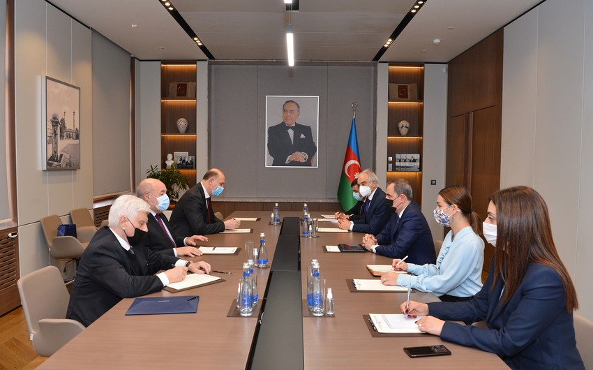 Bayramov, Shvydkoi discuss Russia-Azerbaijan cooperation 