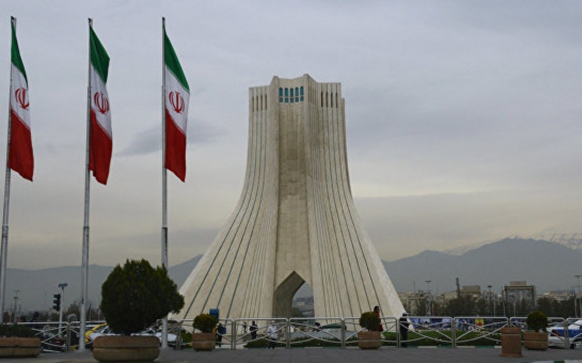 Определен список кандидатов в иранский парламент и Совет экспертов