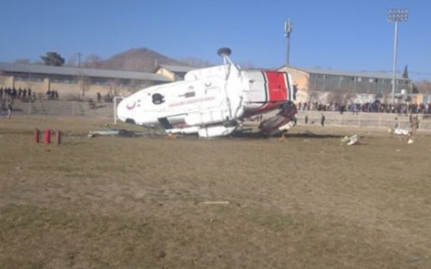 Helicopter with Sport Minister crashes in Iran