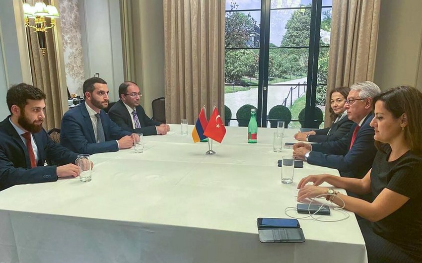 Meeting between Turkish and Armenian special envoys kicks off 