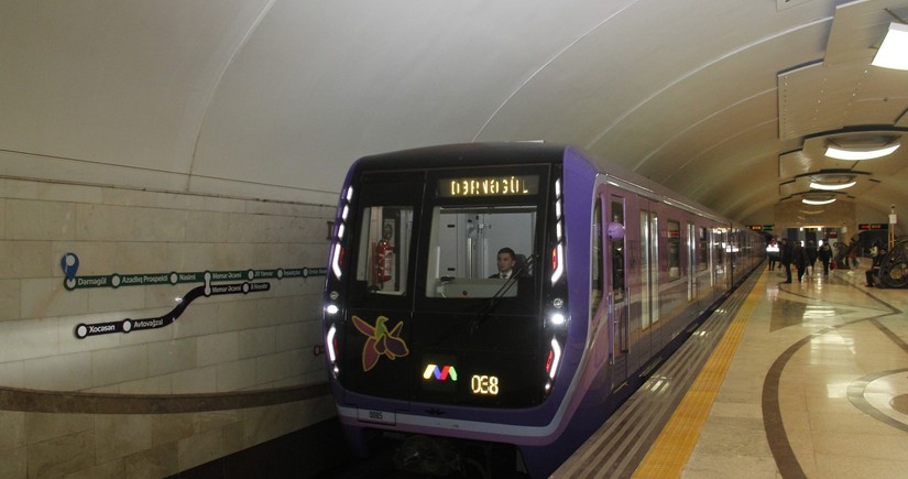 Bakı metrosunda qatarların hərəkəti ləngiyib