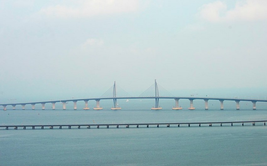 World's longest sea-crossing bridge opens in China - VIDEO