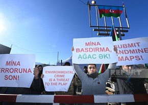 Protesters: Armenian separatists must stop looting Azerbaijan’s resources and mine terror