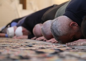 Bakıda Qədr gecəsi keçirilir – FOTOREPORTAJ