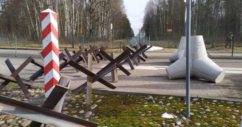 Польша, Литва, Латвия и Эстония призвали ЕС построить линию обороны длиной 700 км