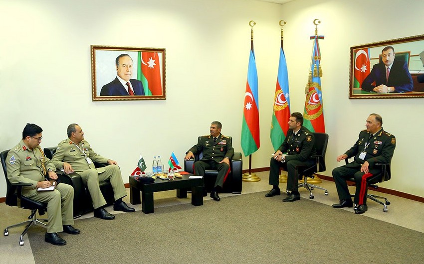 Обсуждены перспективы развития военного сотрудничества между Азербайджаном и Пакистаном