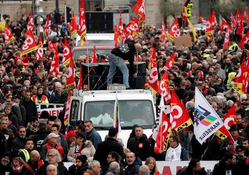 Французские профсоюзы проведут всеобщую забастовку из-за пенсионной реформы