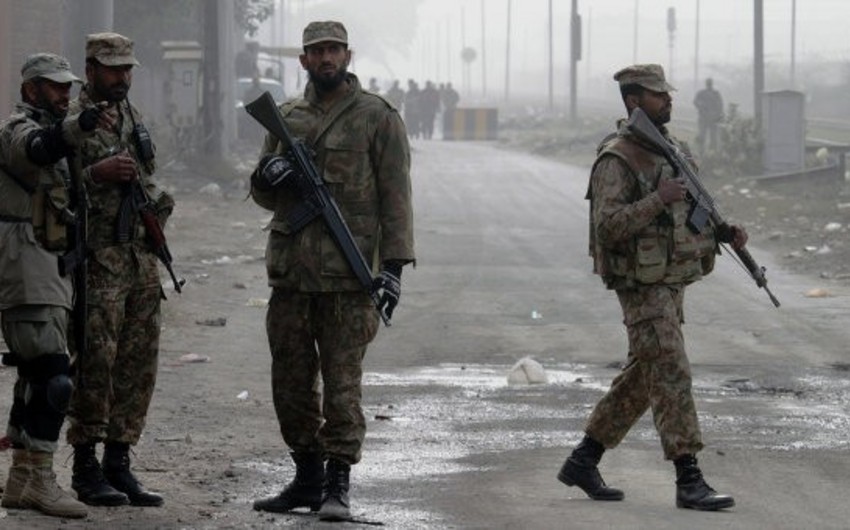 Pakistanda yaraqlıların blok-posta hücumu nəticəsində üç hərbi qulluqçu ölüb