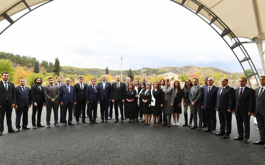 President Ilham Aliyev and First Lady Mehriban Aliyeva meet with members of Zangilan general public