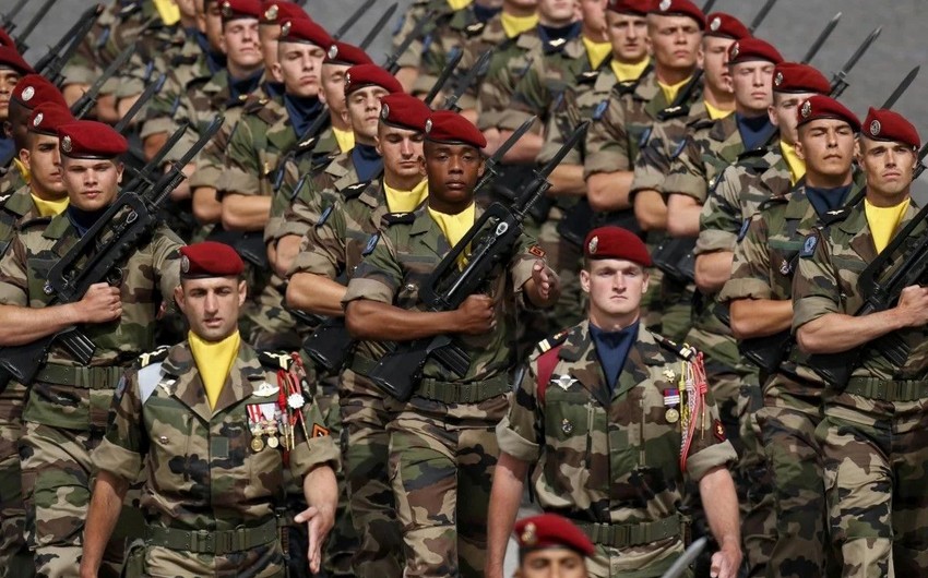 Франция направит почти 44 млрд евро на финансирование армии в 2023 году