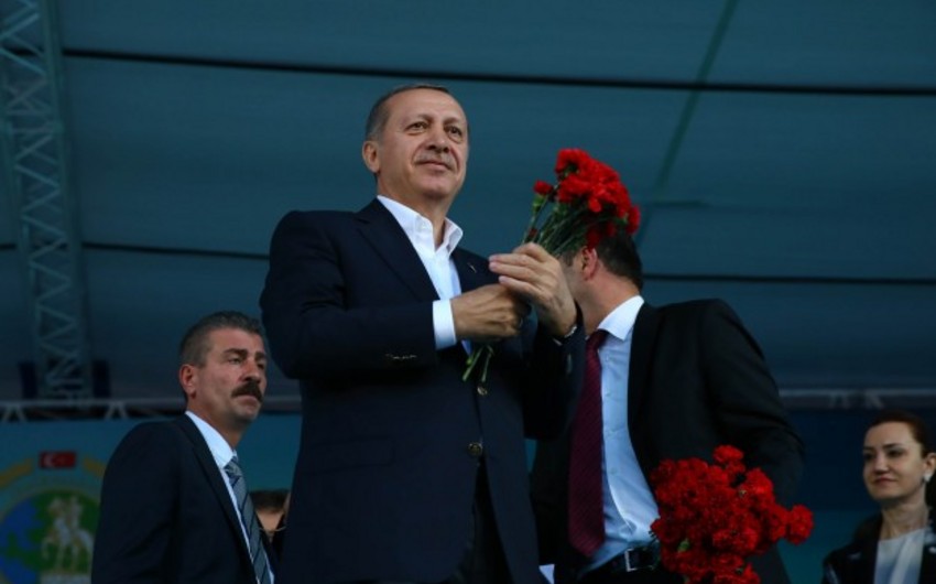Turkish president marks Mother's Day