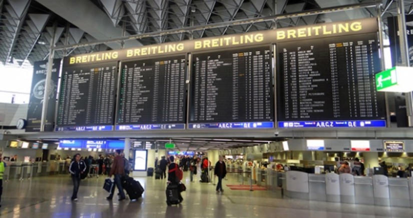 Администрация аэропорта Вены обратилась в полицию из-за акции экоактивистов