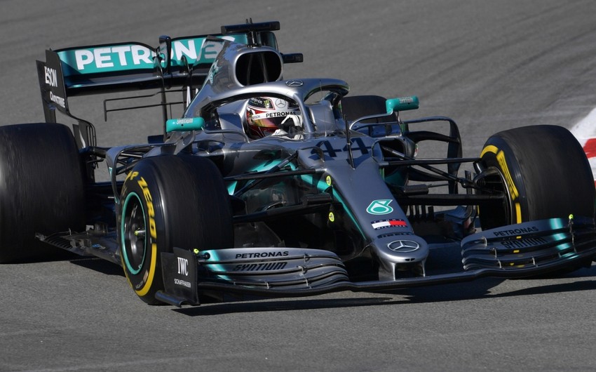 Mercedes komandası Formula 1in qalibi oldu