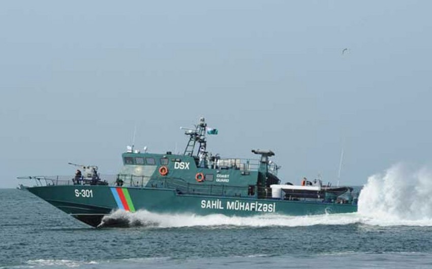 Azerbaijani Border Service rescues foreign sailors in Caspian Sea